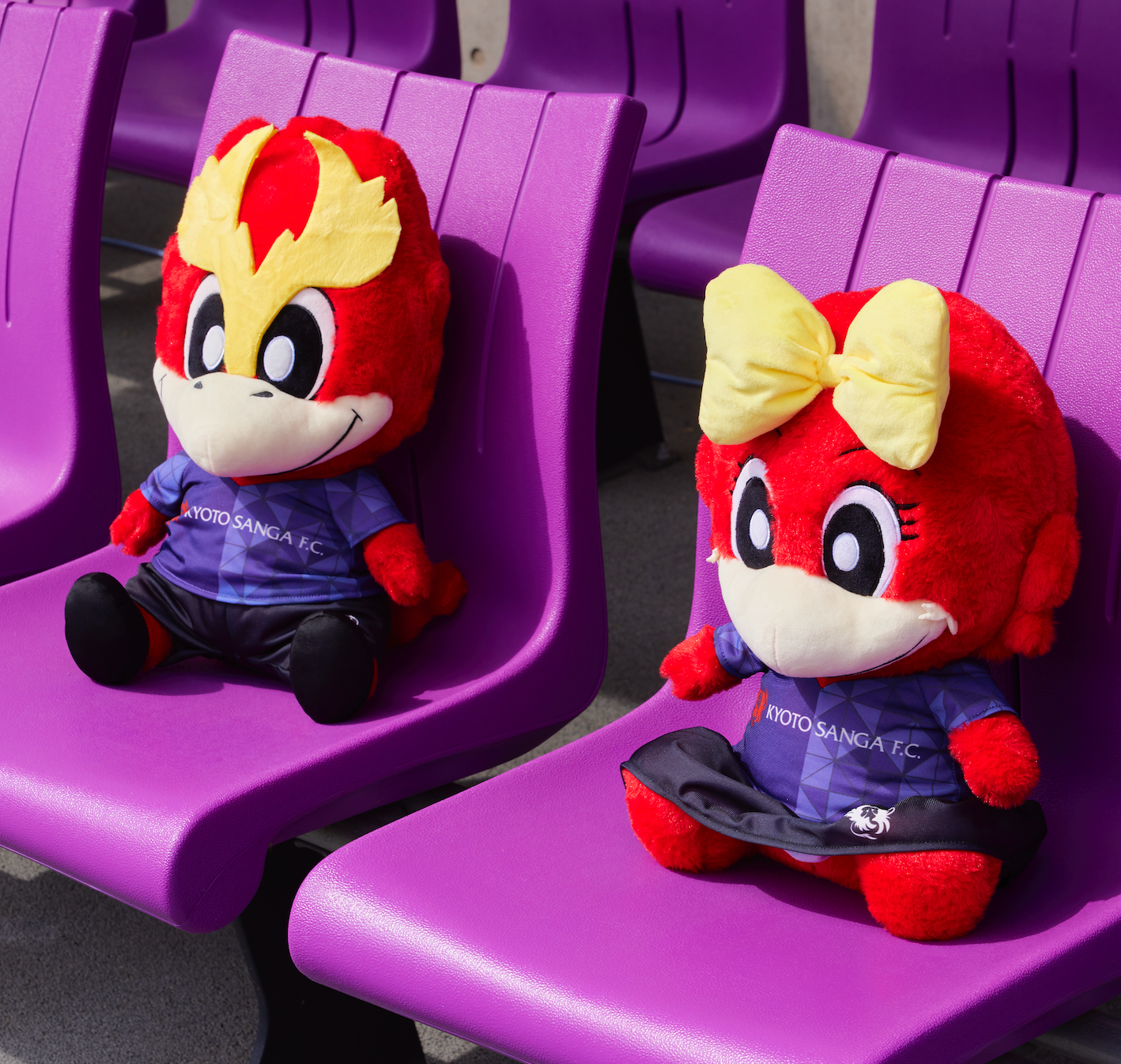 パーサくんコトノちゃんBIGぬいぐるみ – SANGA LIFE LAB. パーサくんコトノちゃんBIGぬいぐるみ – SANGA LIFE LAB.