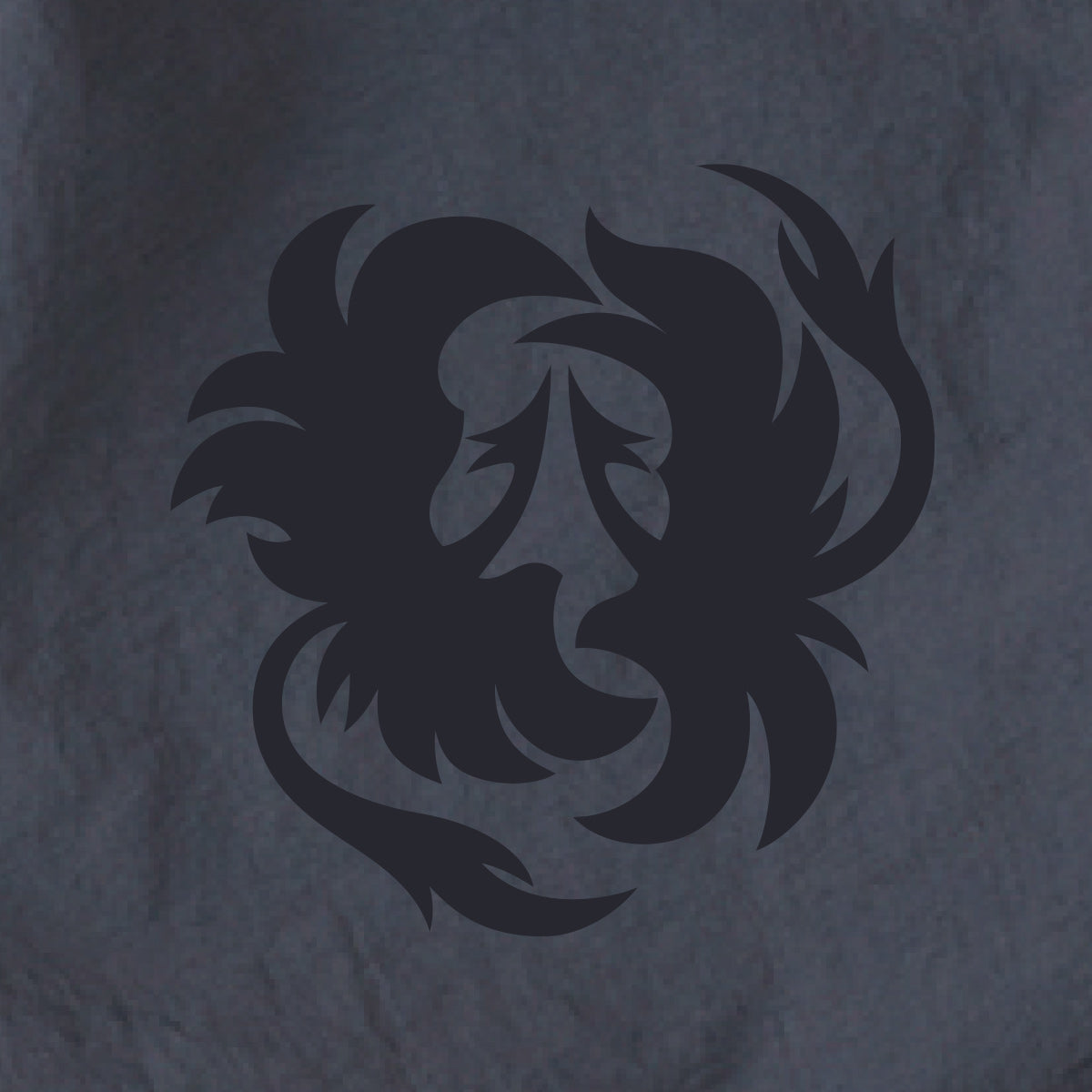 鳳凰刺繍ナイロンショートパンツ