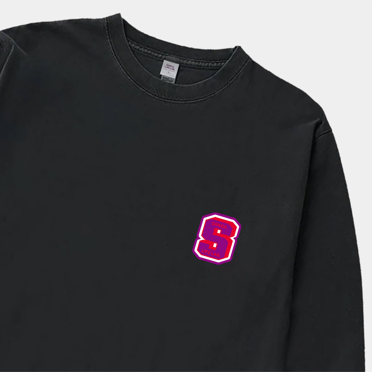 刺繍ワッペンロングTシャツ